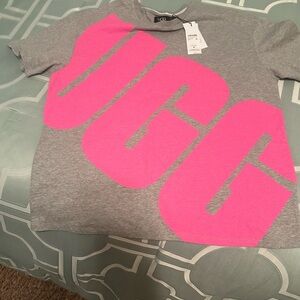 UGG Women’s Tee with Pink Logo on Gray- NEW Size M